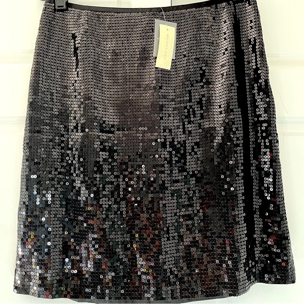 Ann Taylor Women’s Sequins Skirt w/Tags Holiday Party